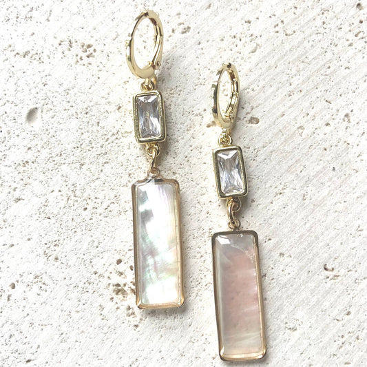 Pearl/Shell Iridescent Earrings