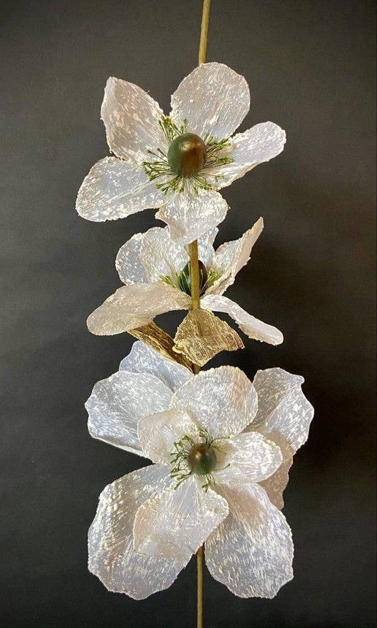 Linen Flower 39x18"