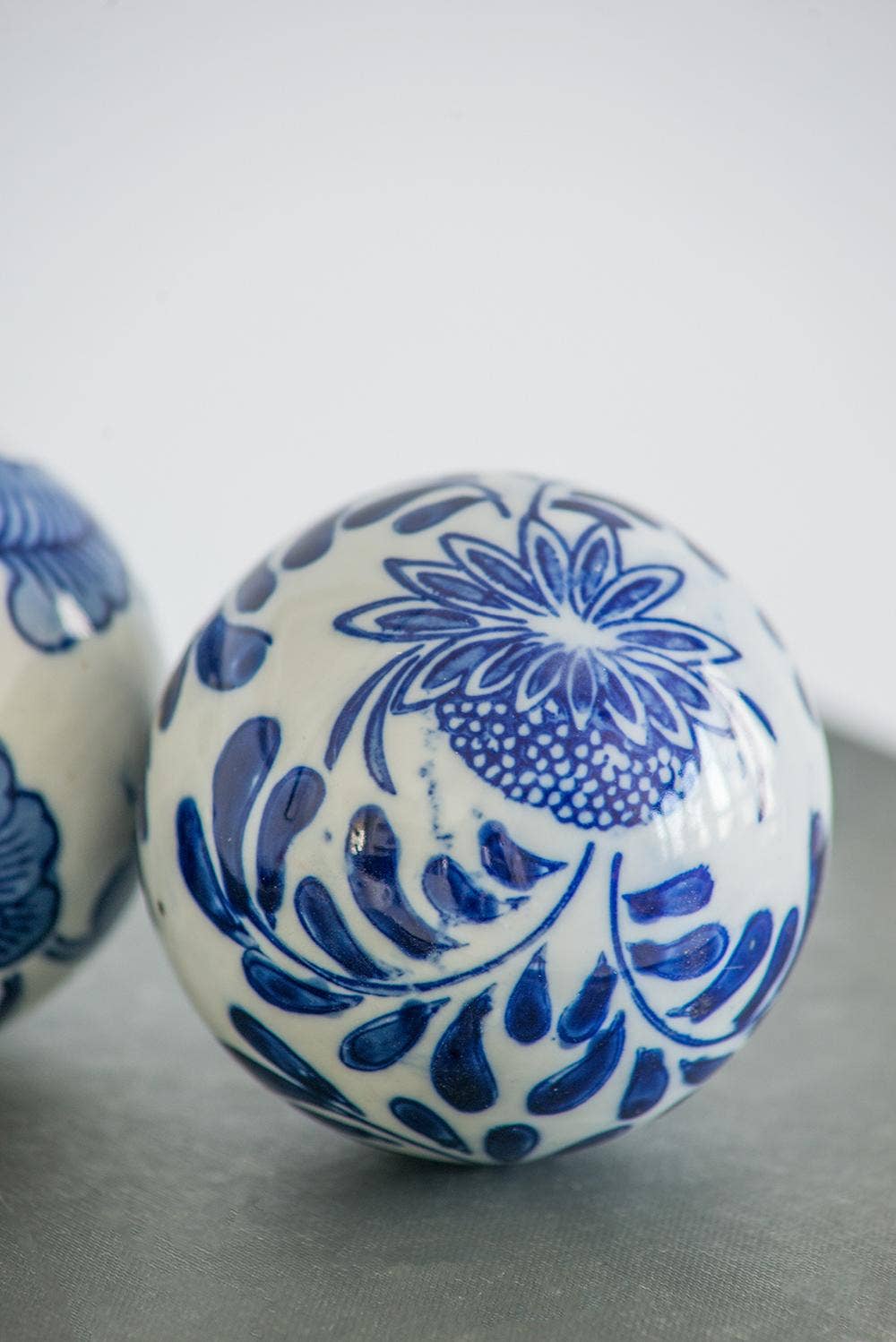 3" Traditional Decorative Orbs - Blue/White Set of 3