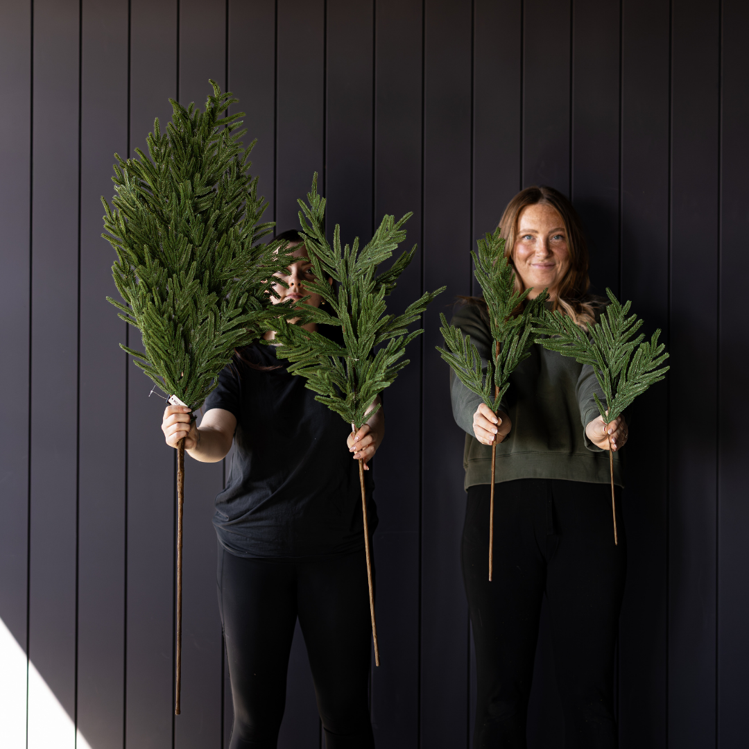 Norfolk Full Real Touch Green Faux Stems