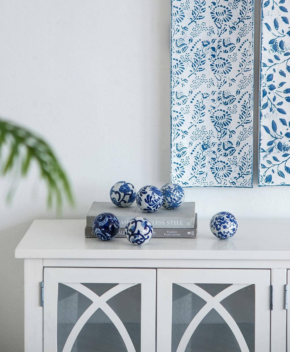 3" Traditional Decorative Orbs - Blue/White Set of 3