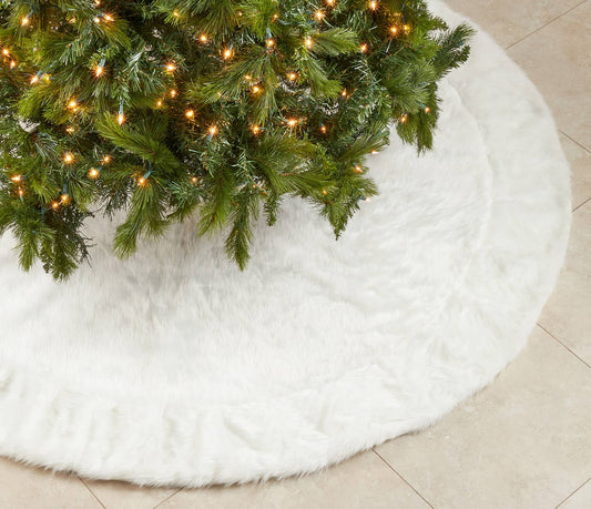 Luxe White Faux Fur Design Christmas Tree Skirt