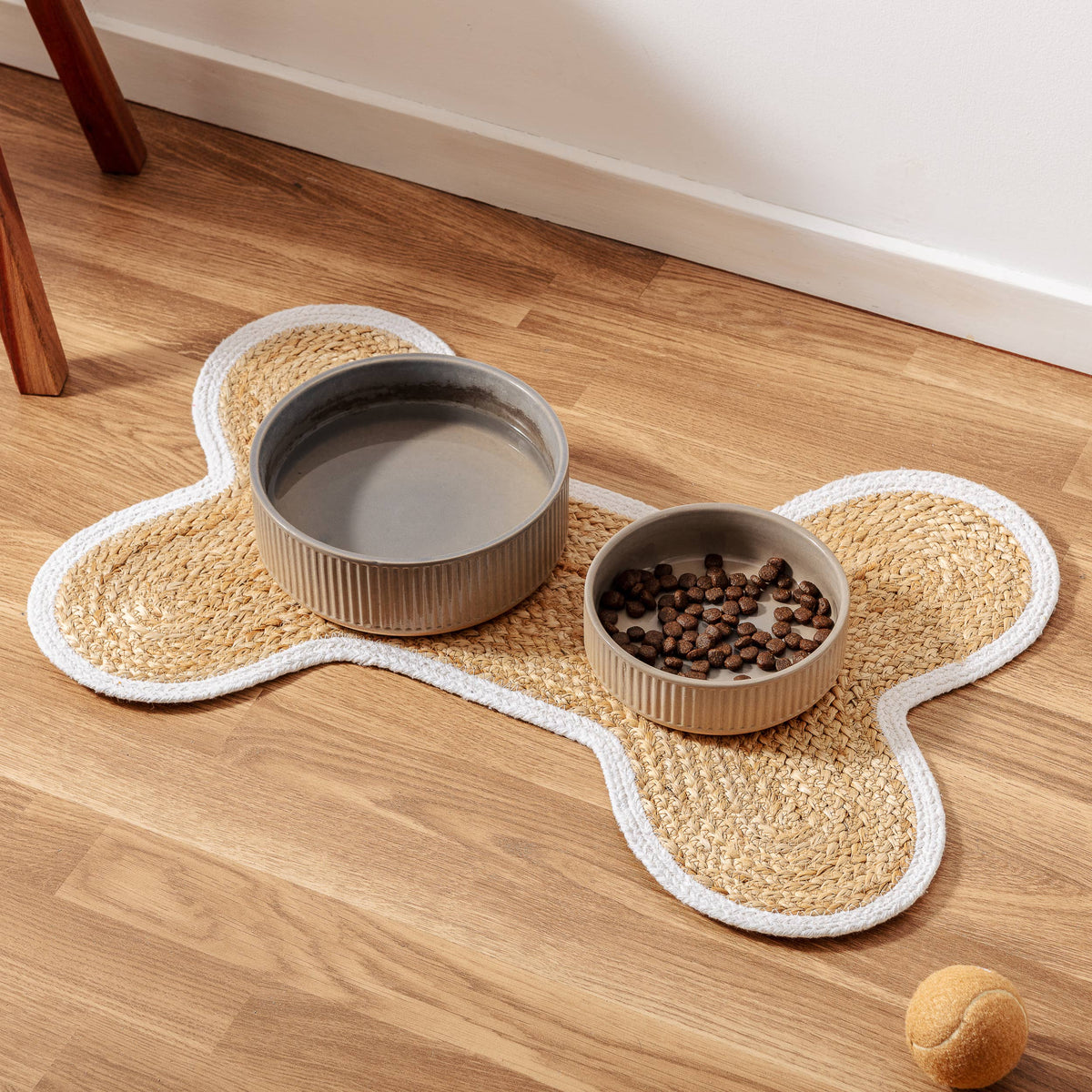Loxley Pet Placemat - White Edge