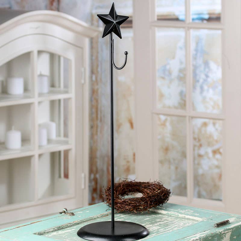 16" H Black Metal Barn Star Wreath Stand